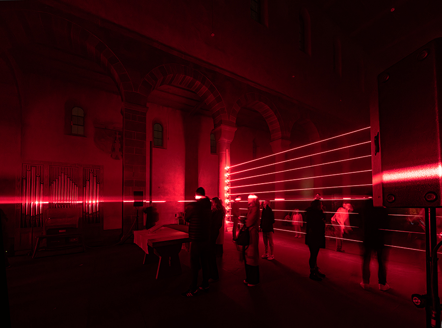 installation End of Darkness, exhibition in the cathedral of Schaffhausen (Switzerland)